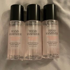NWT victoria’s secret hand sani